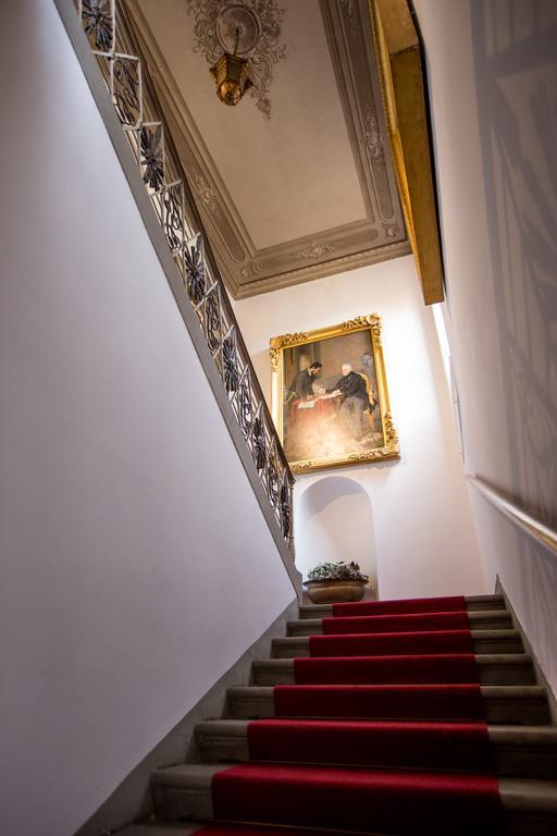 Adastra Suites Florence Luaran gambar