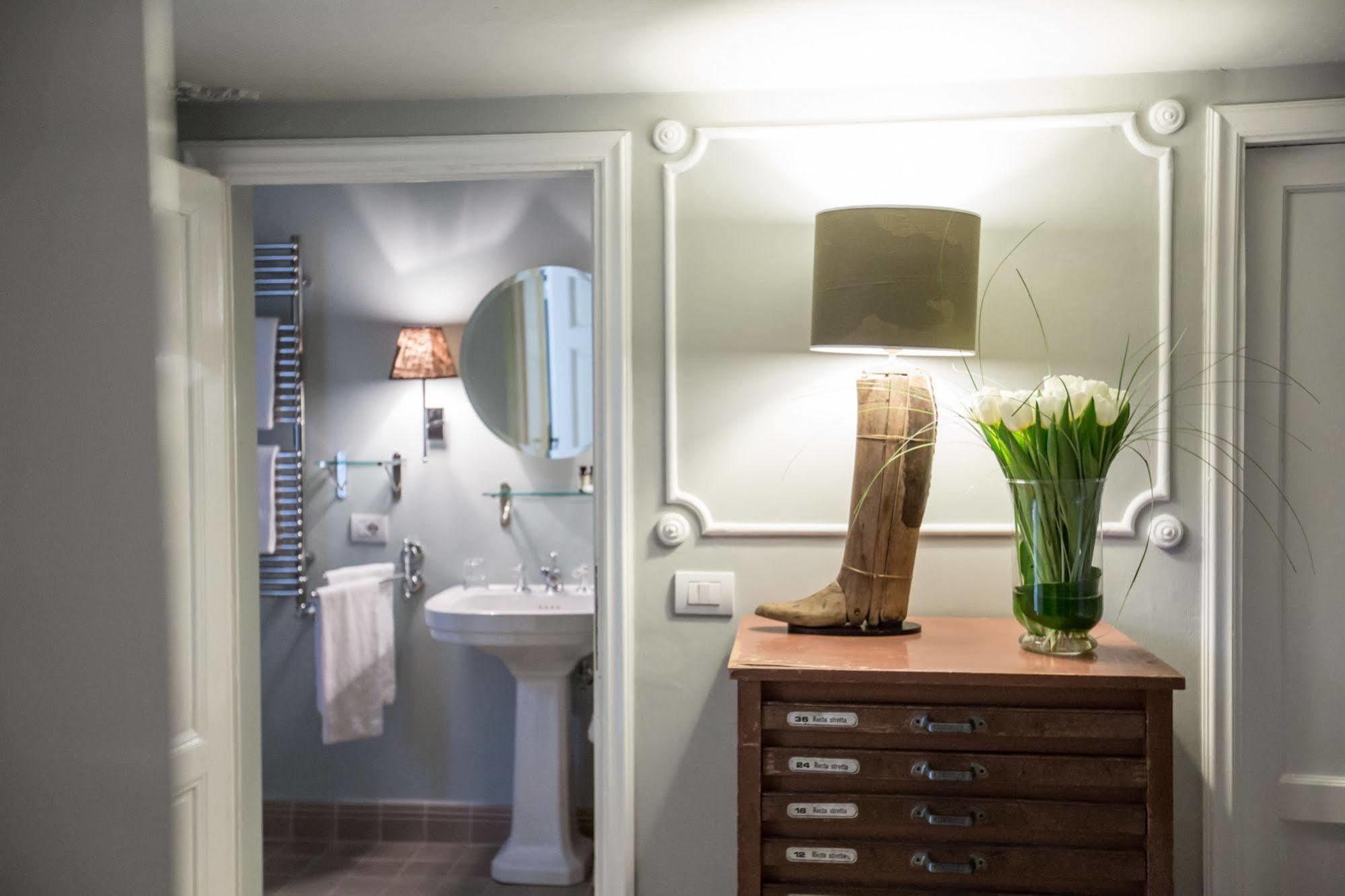 Adastra Suites Florence Luaran gambar