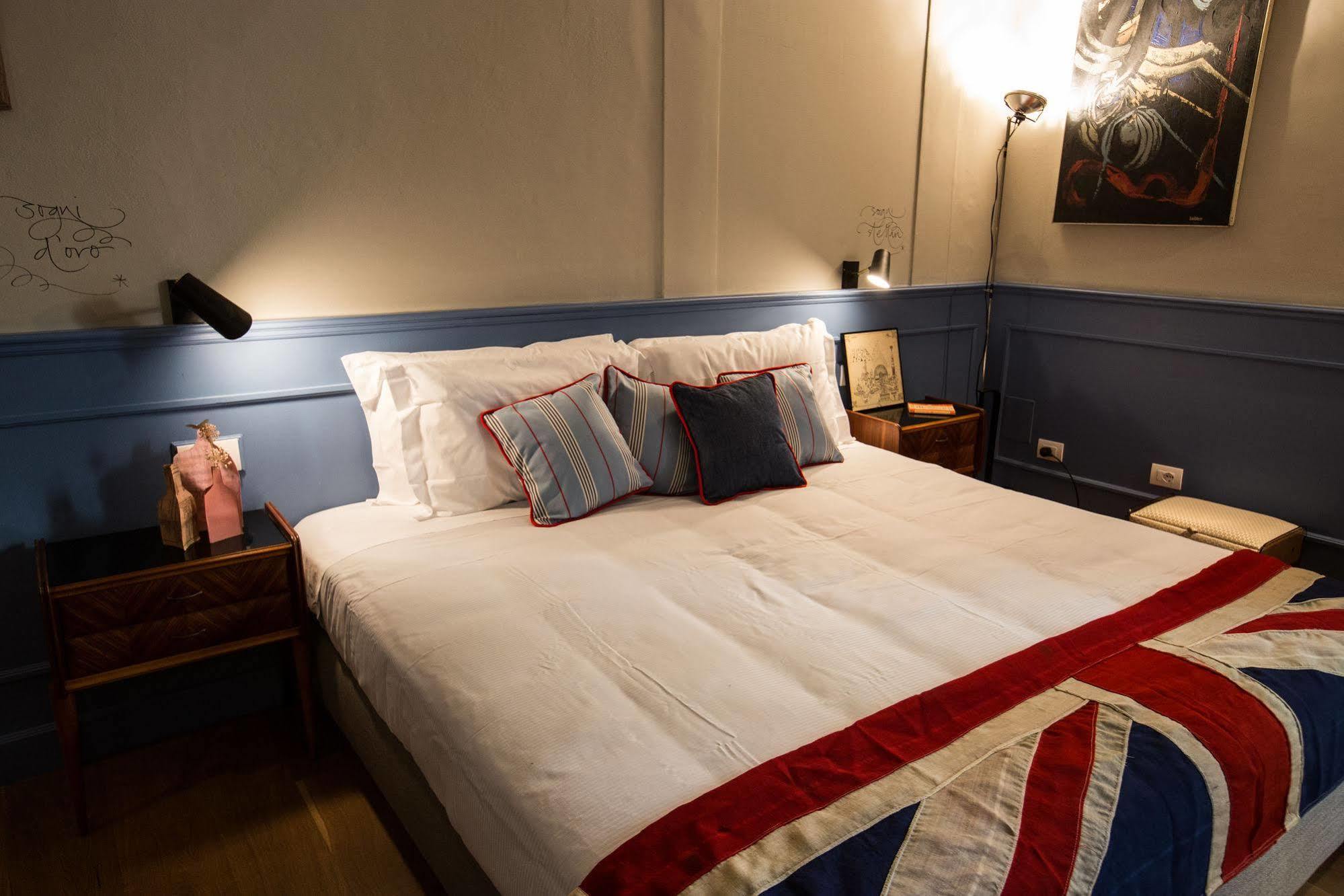 Adastra Suites Florence Luaran gambar